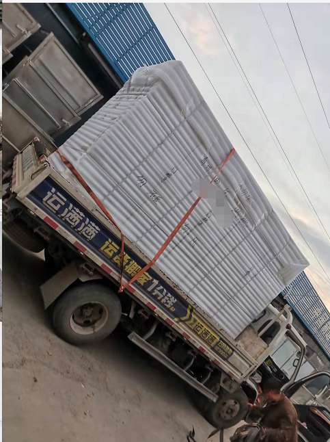 湖北客户的花生芽机发货