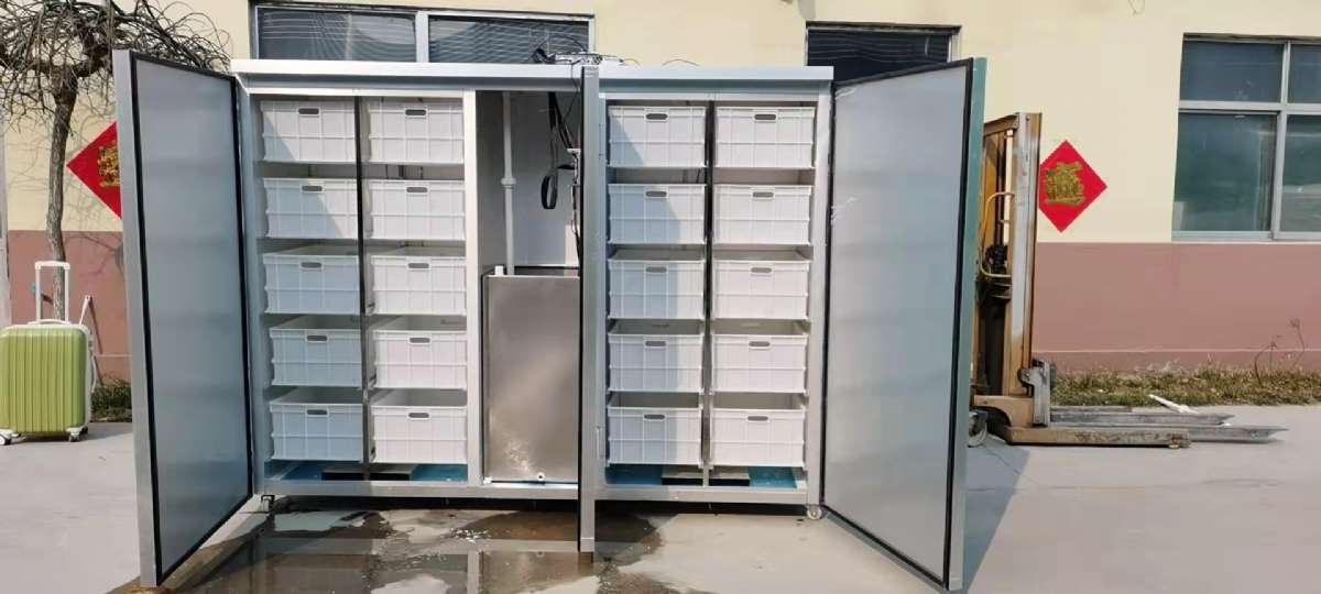 300型豆芽机试机完成装车发货