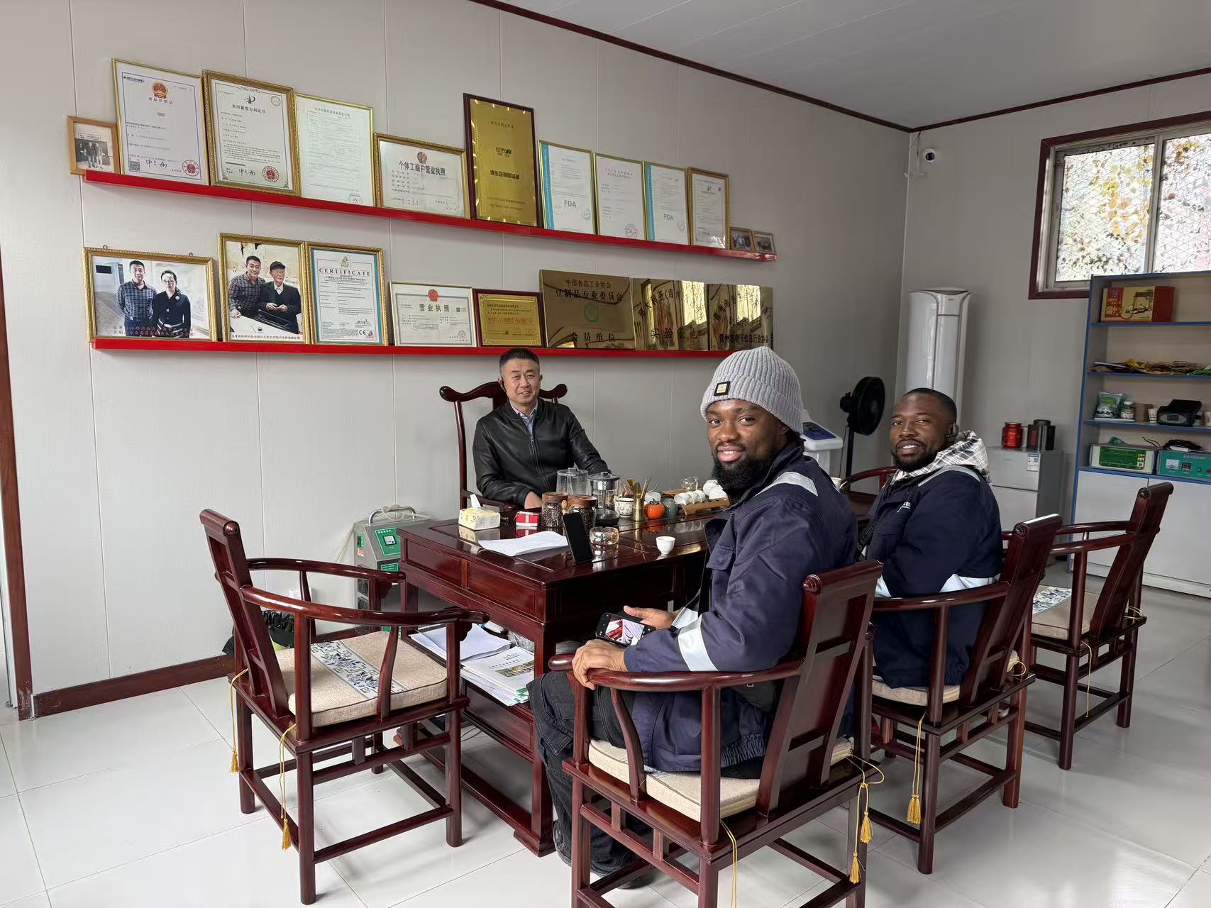 欢迎刚果金客户上门参观！